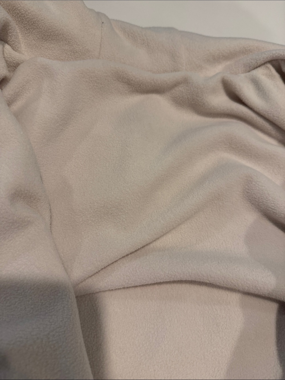 ALO Yoga Cream Lightweight Hooded Jacket - Picture 4 of 4